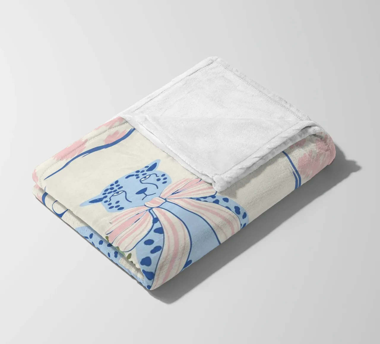 Prepitude Blue Leopard coperta in pile da Studio Birchwood
