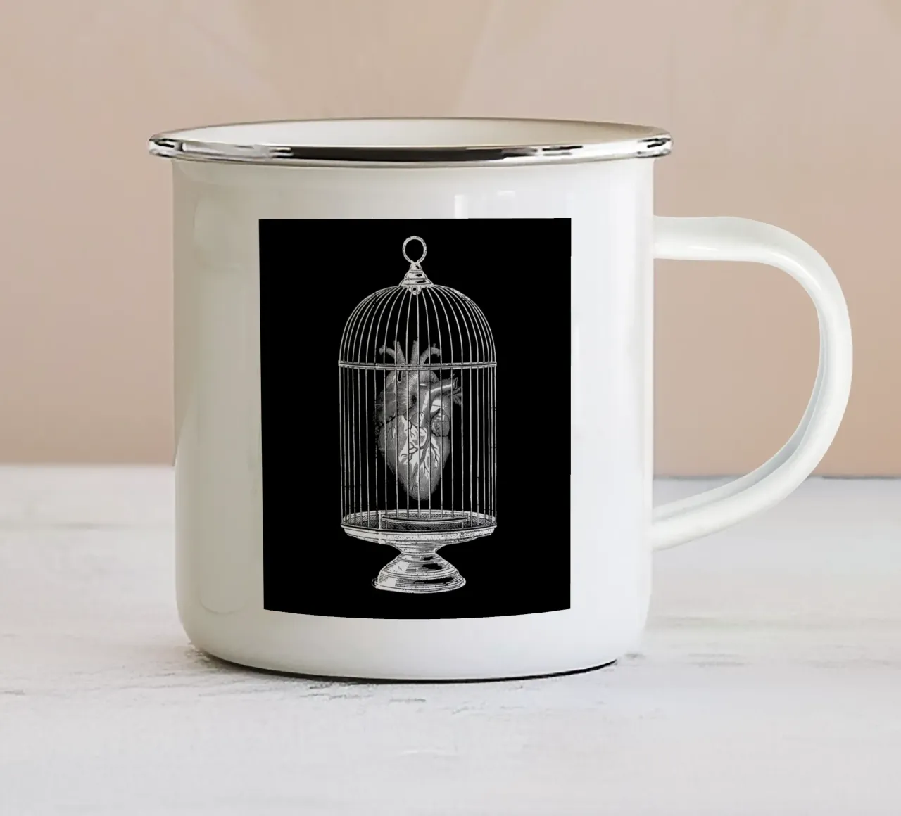 Free My Heart tazza in smalto da Tobe Fonseca