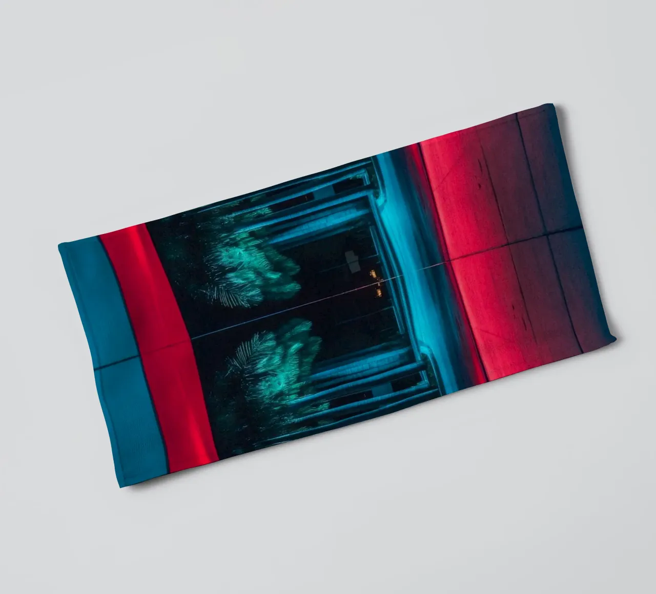 Tropical reflection: Miami and its play of light towel by By Night