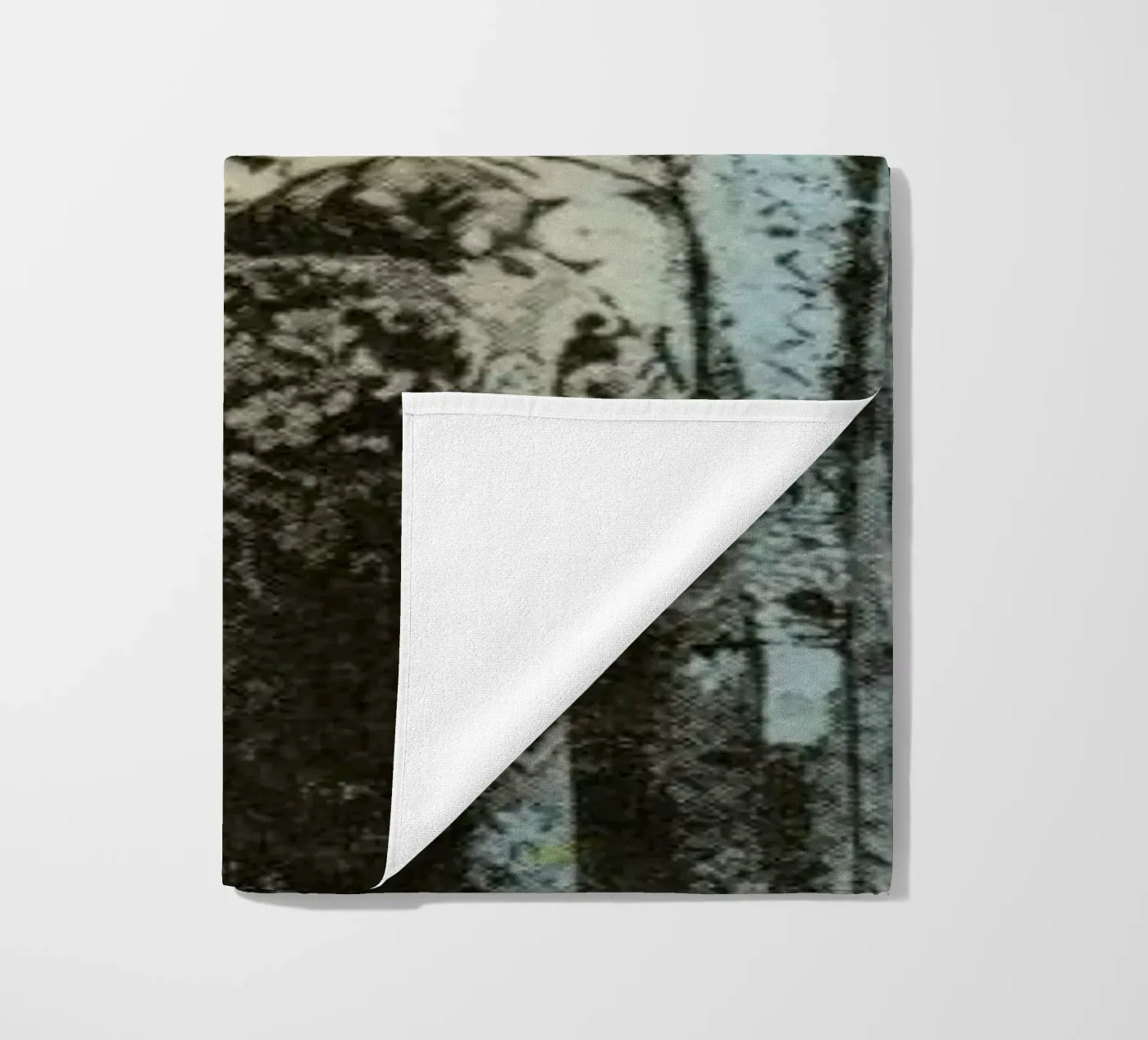 Dos beach towel by Tameo