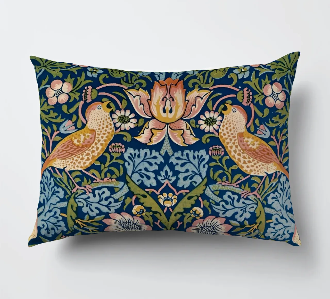 William Morris - Ladro di fragole cuscino da William Store