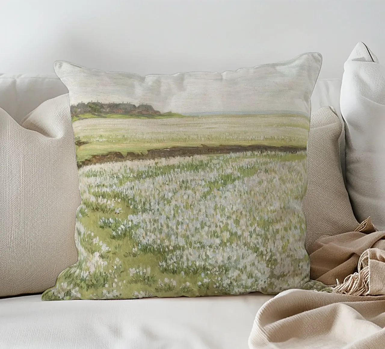Spring Meadow Landscape cuscino da apoloprints