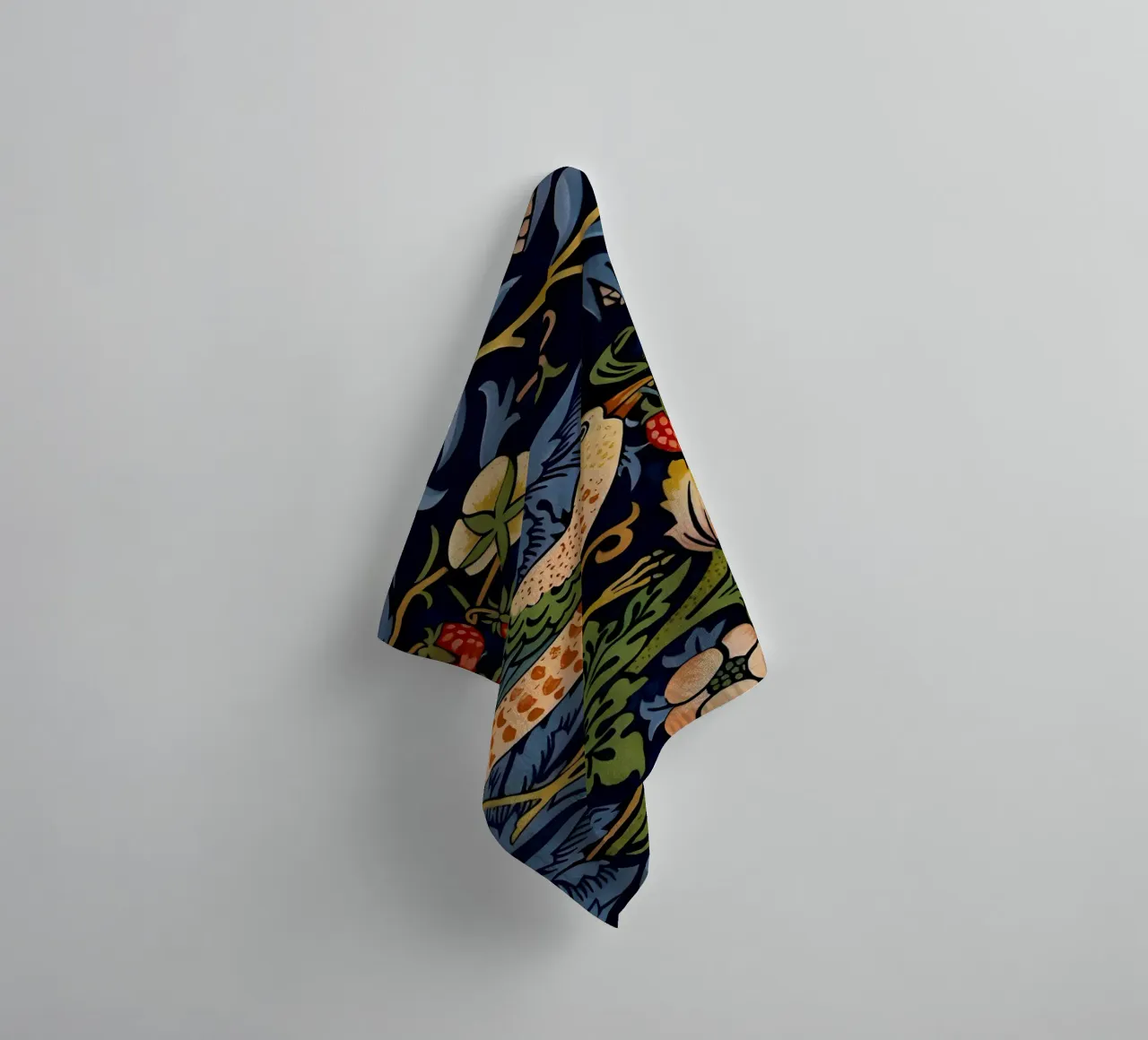 William Morris - Ladro di fragole asciugamano da bagno da William Store