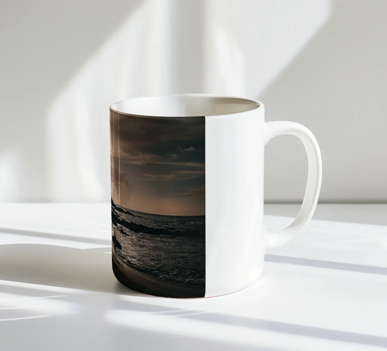 Hawaii tazza in ceramica da Flo Klein