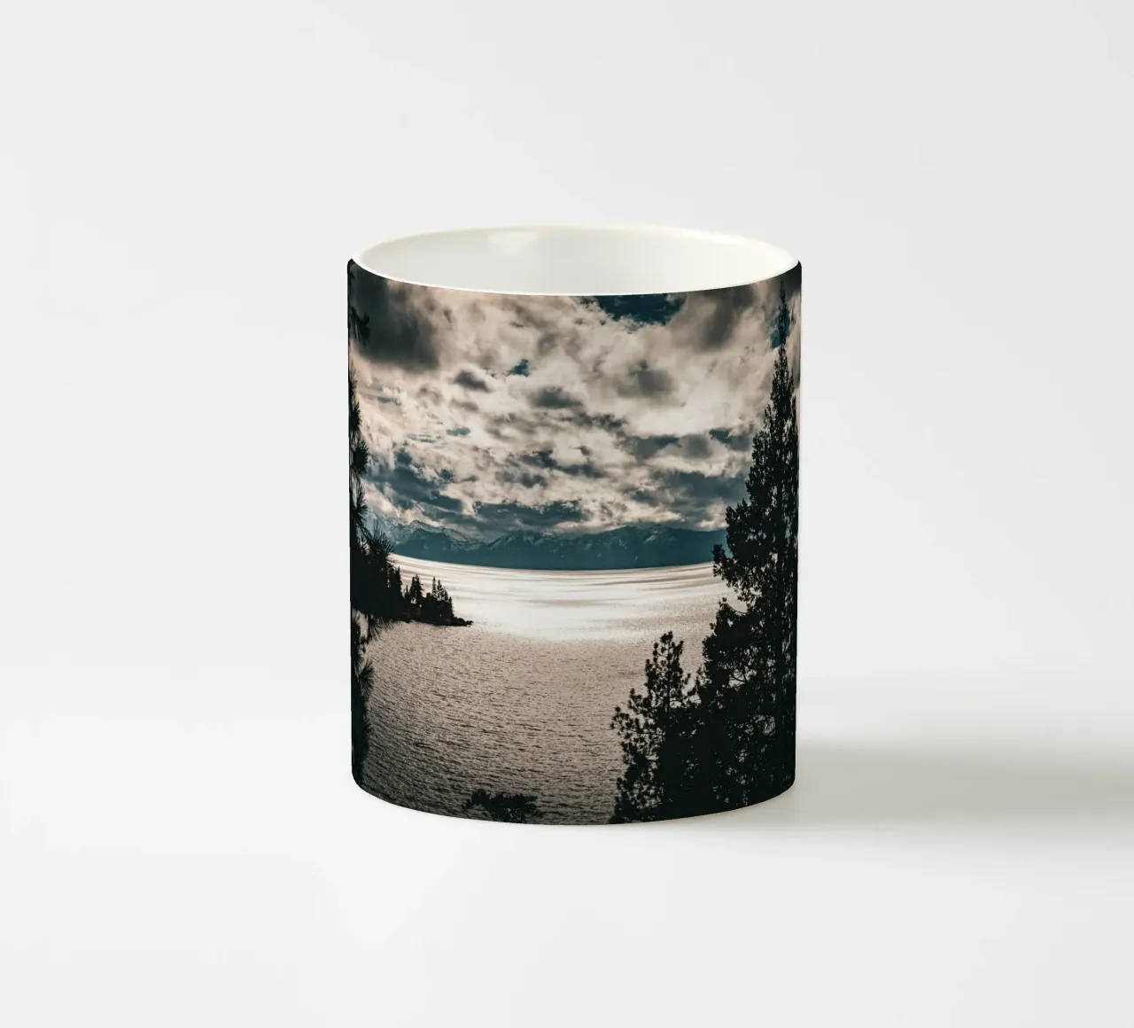 lake tahoe tazza in ceramica da Flo Klein