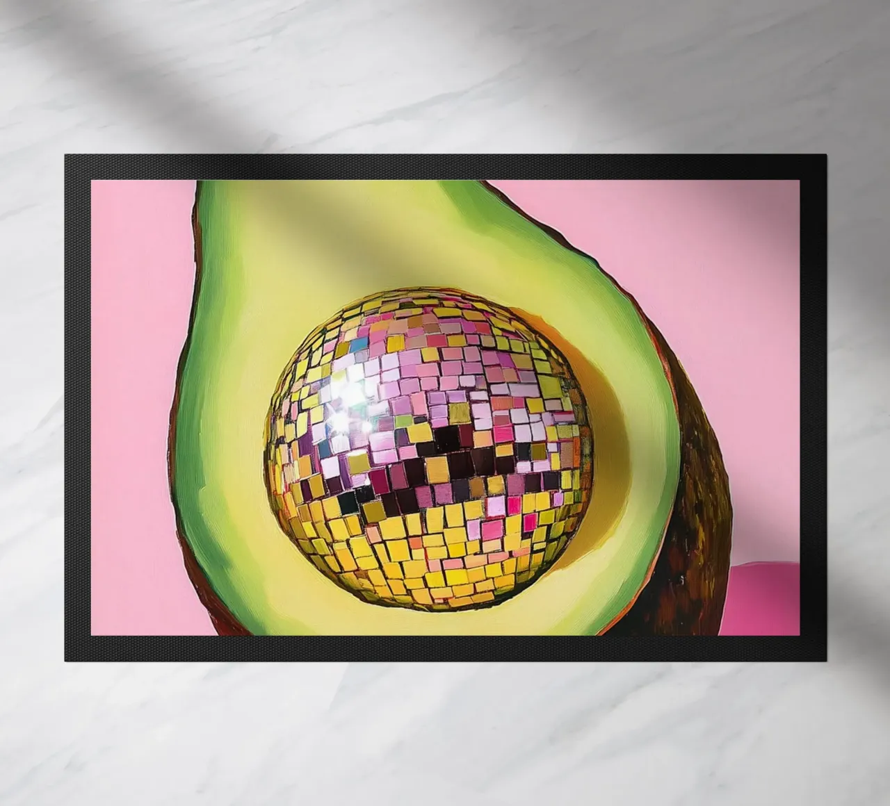 Discokugel mit Avocado Fußmatte von Carinaprint