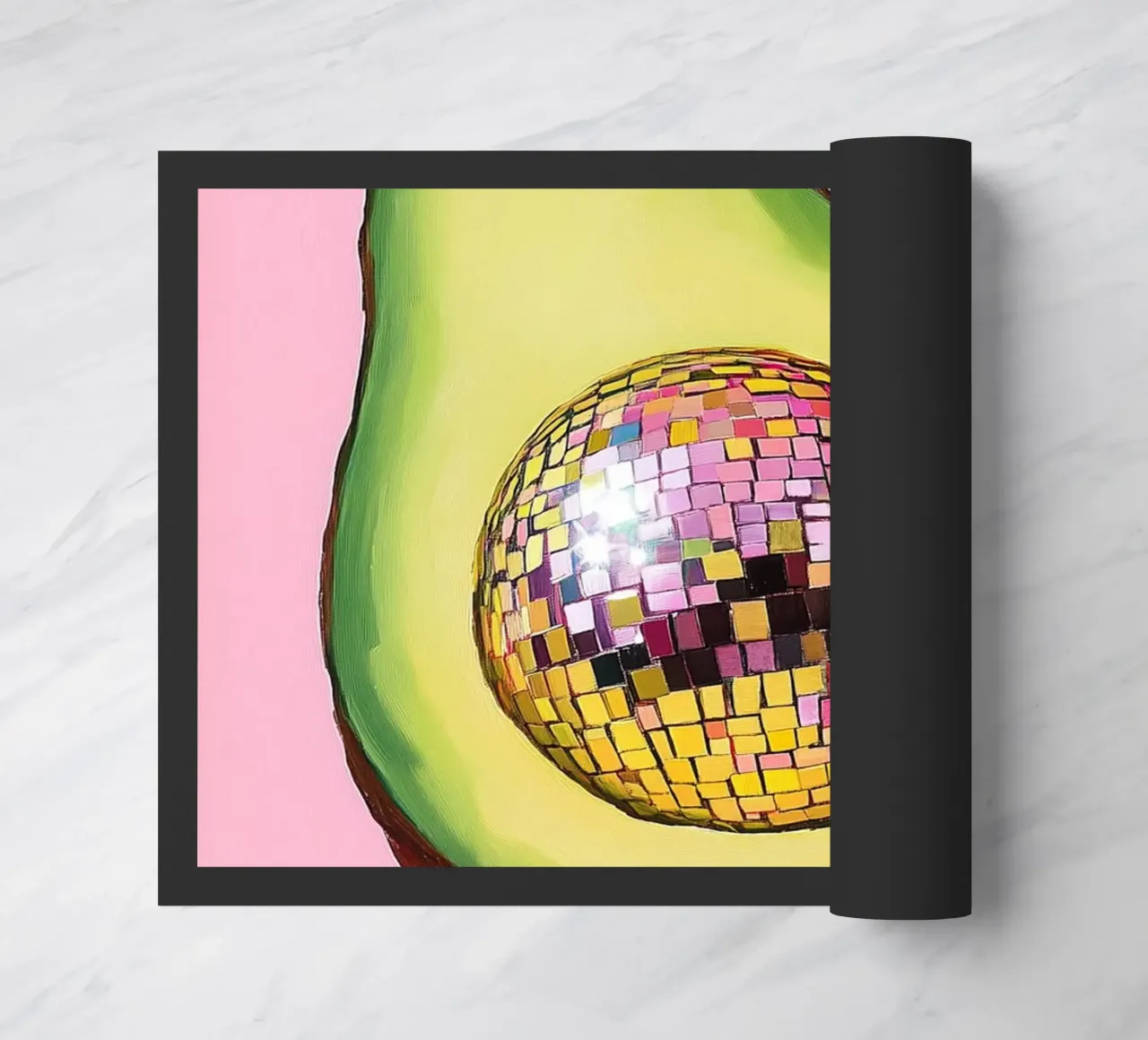 Discokugel mit Avocado Fußmatte von Carinaprint