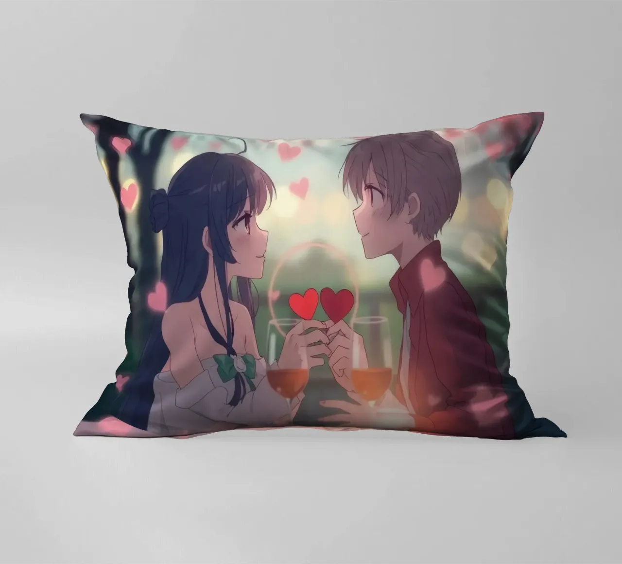Coppia che si gode una cena romantica sotto i ciliegi in fiore cuscino da DesignDoodle