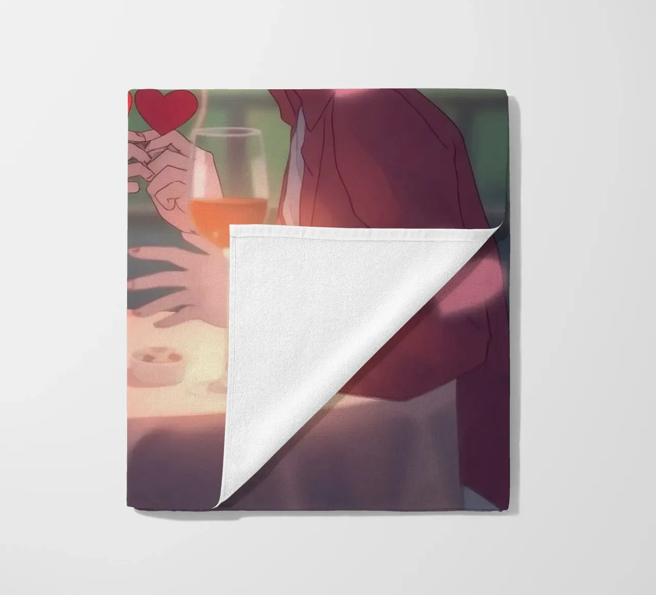 Coppia che si gode una cena romantica sotto i ciliegi in fiore telo mare da DesignDoodle