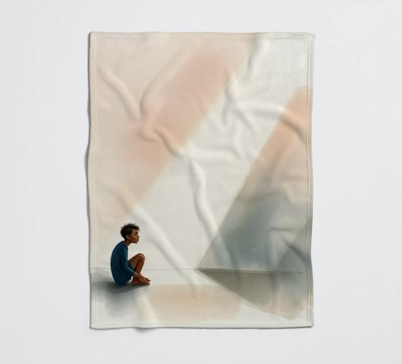 Junge sitzt in stiller Kontemplation, während Licht auf ihn fällt Fleecedecke von DesignDoodle