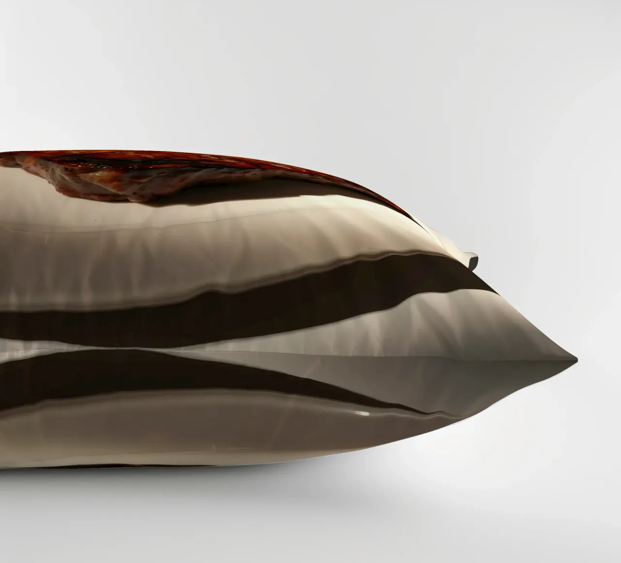 Bistecca perfettamente grigliata servita su un semplice piatto bianco cuscino da DesignDoodle