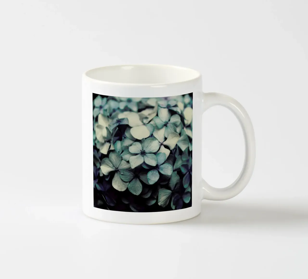 Moody Blues tazza in ceramica da Ingrid Beddoes