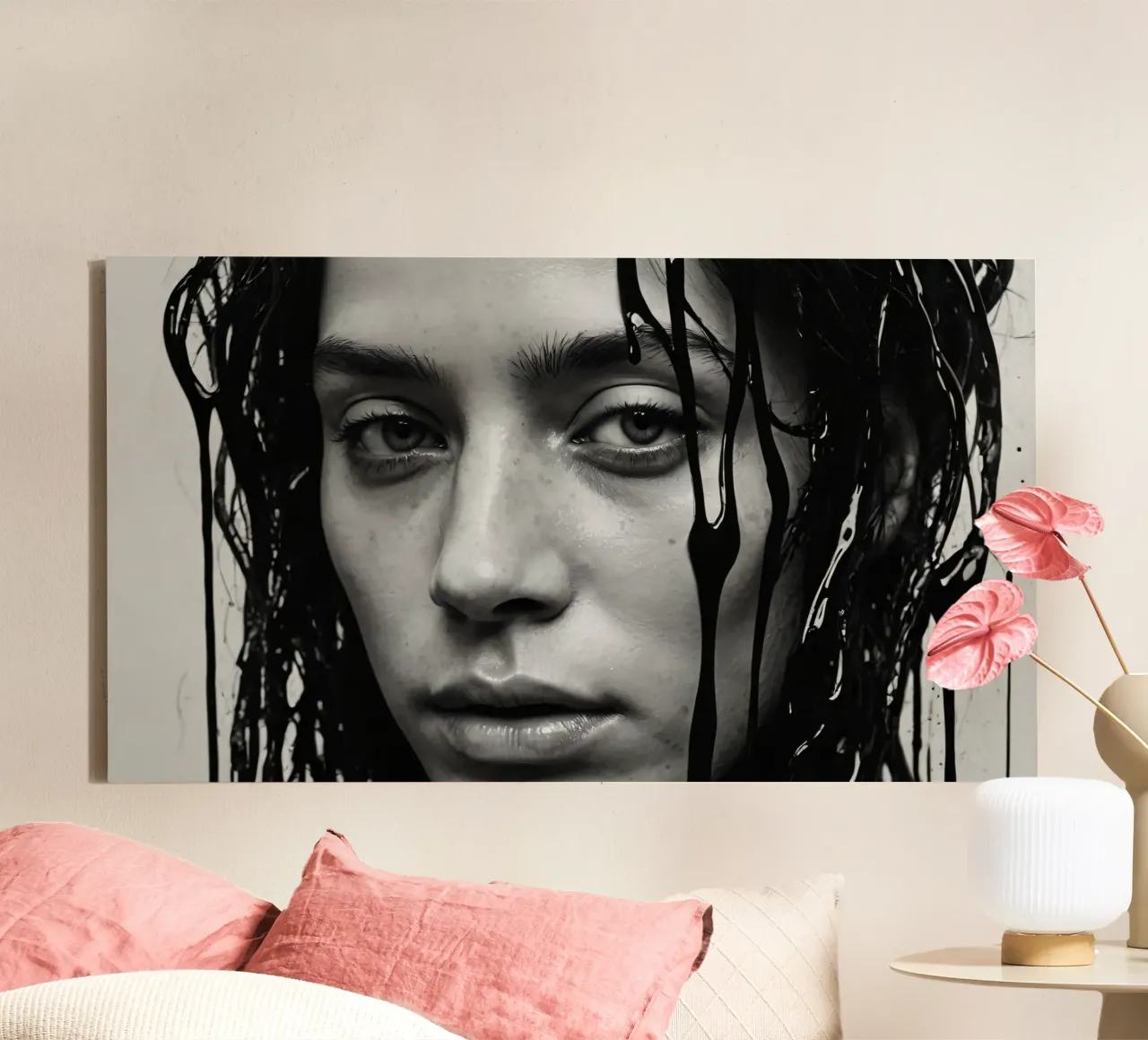 Portrait d'une femme dont le visage est recouvert d'une matière noire dégoulinante toile avec Caisse américaine de DesignDoodle