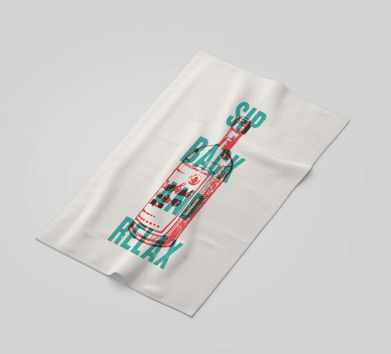 Nip achterover en ontspan strandhanddoek van Vintagrafica