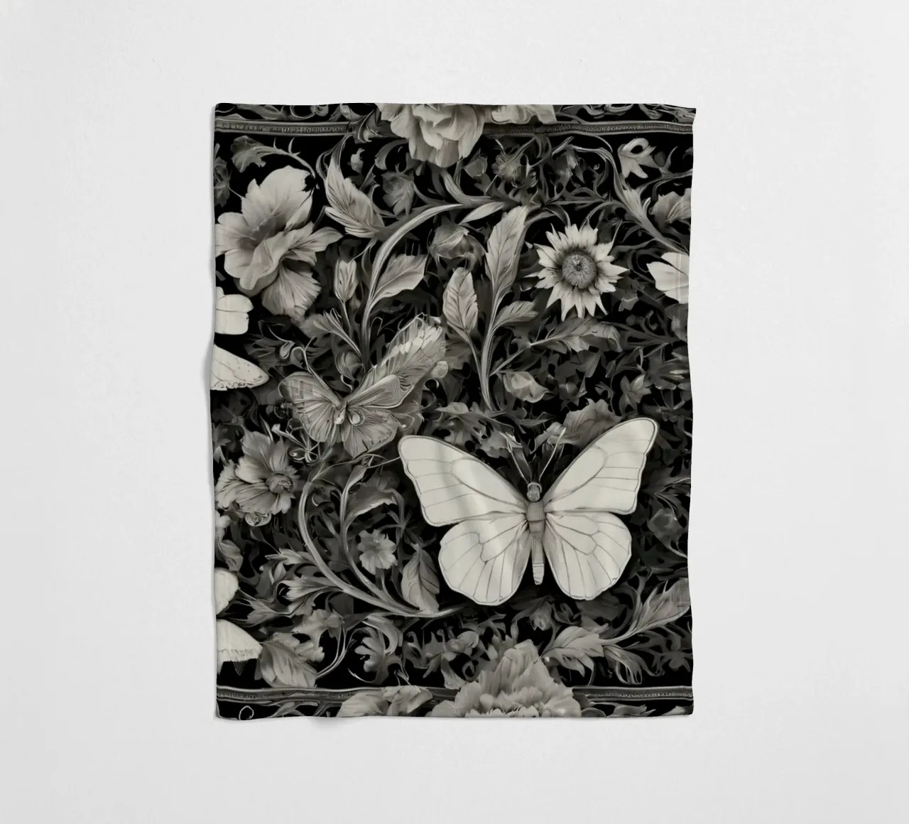 Design intricato con farfalle e fiori monocromatici. coperta in pile da DesignDoodle