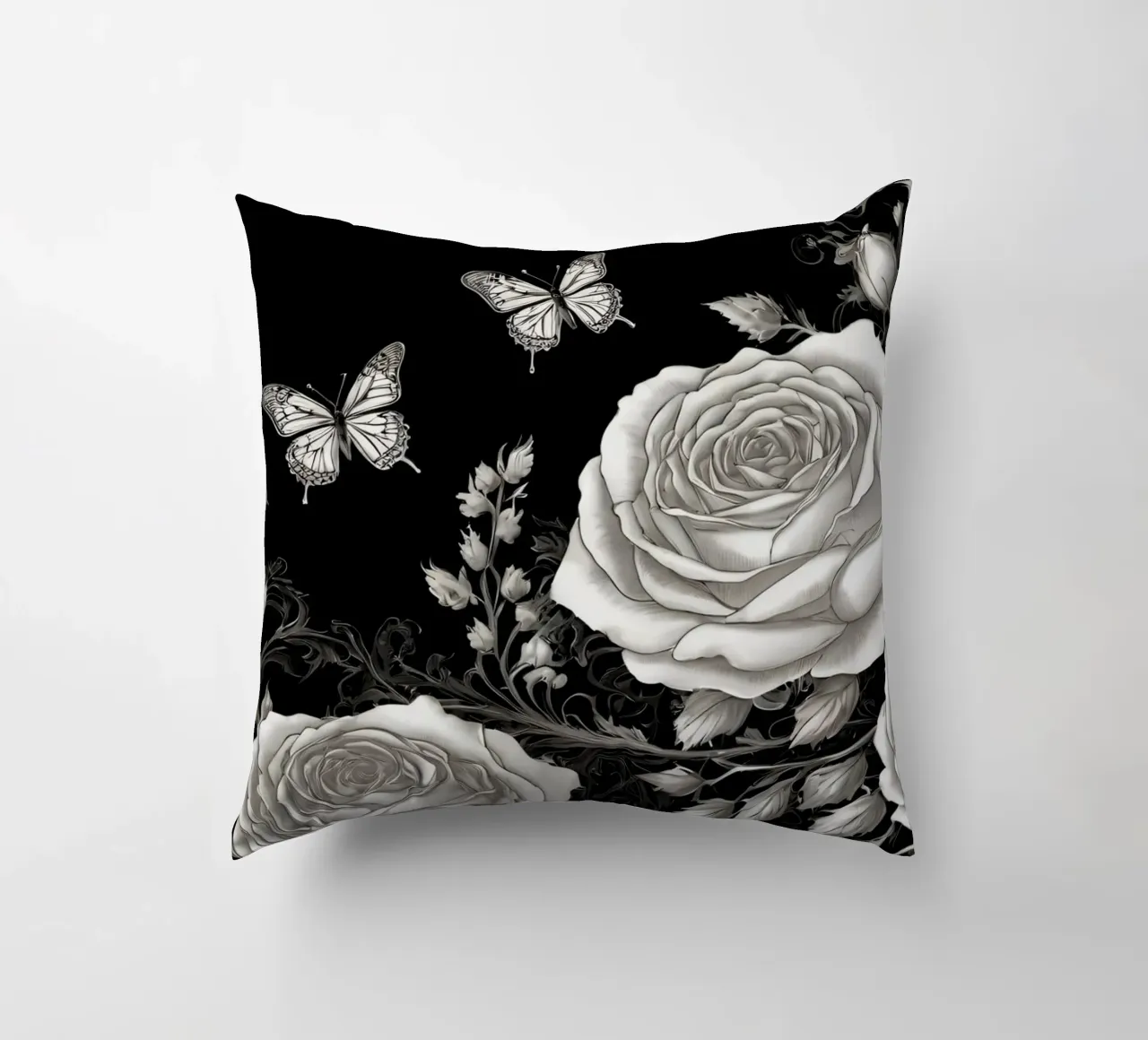 Design artistico in bianco e nero con rose e farfalle cuscino da DesignDoodle