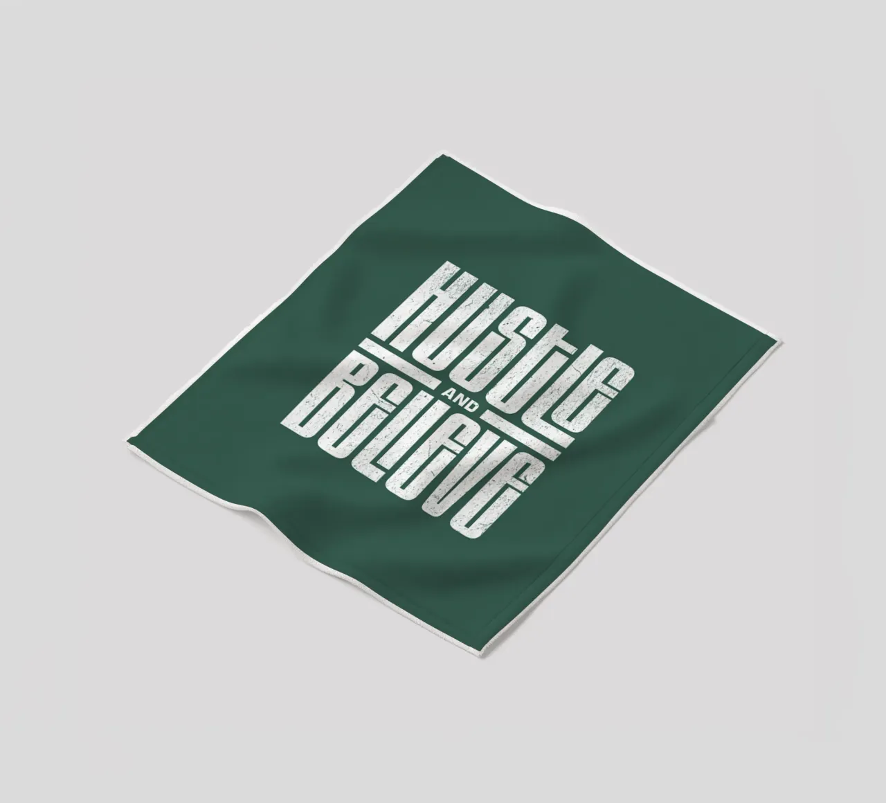 Hustle And Believe In tendenza ora coperta in pile da Urban Life