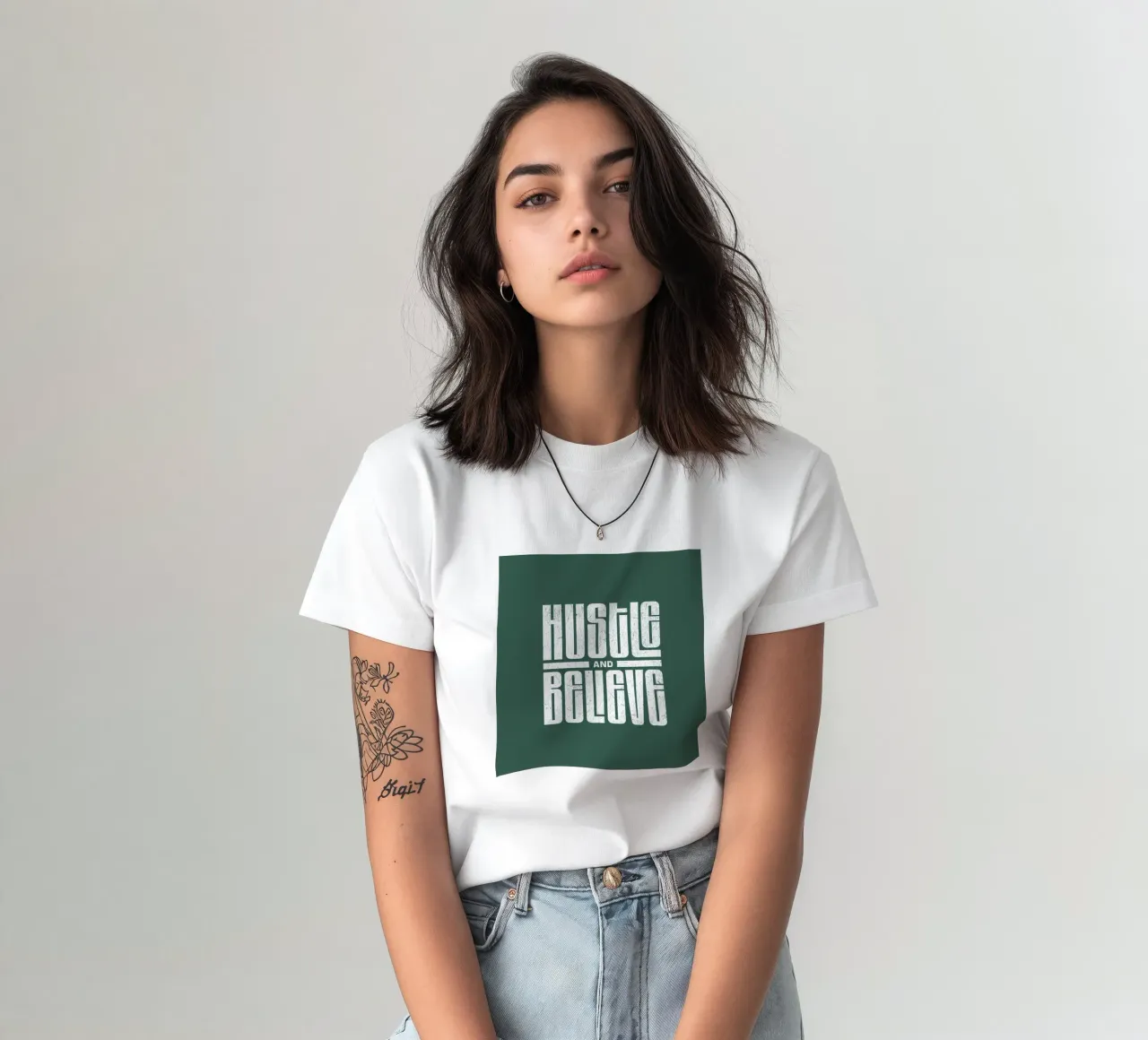 Hustle And Believe In tendenza ora t-shirt da Urban Life