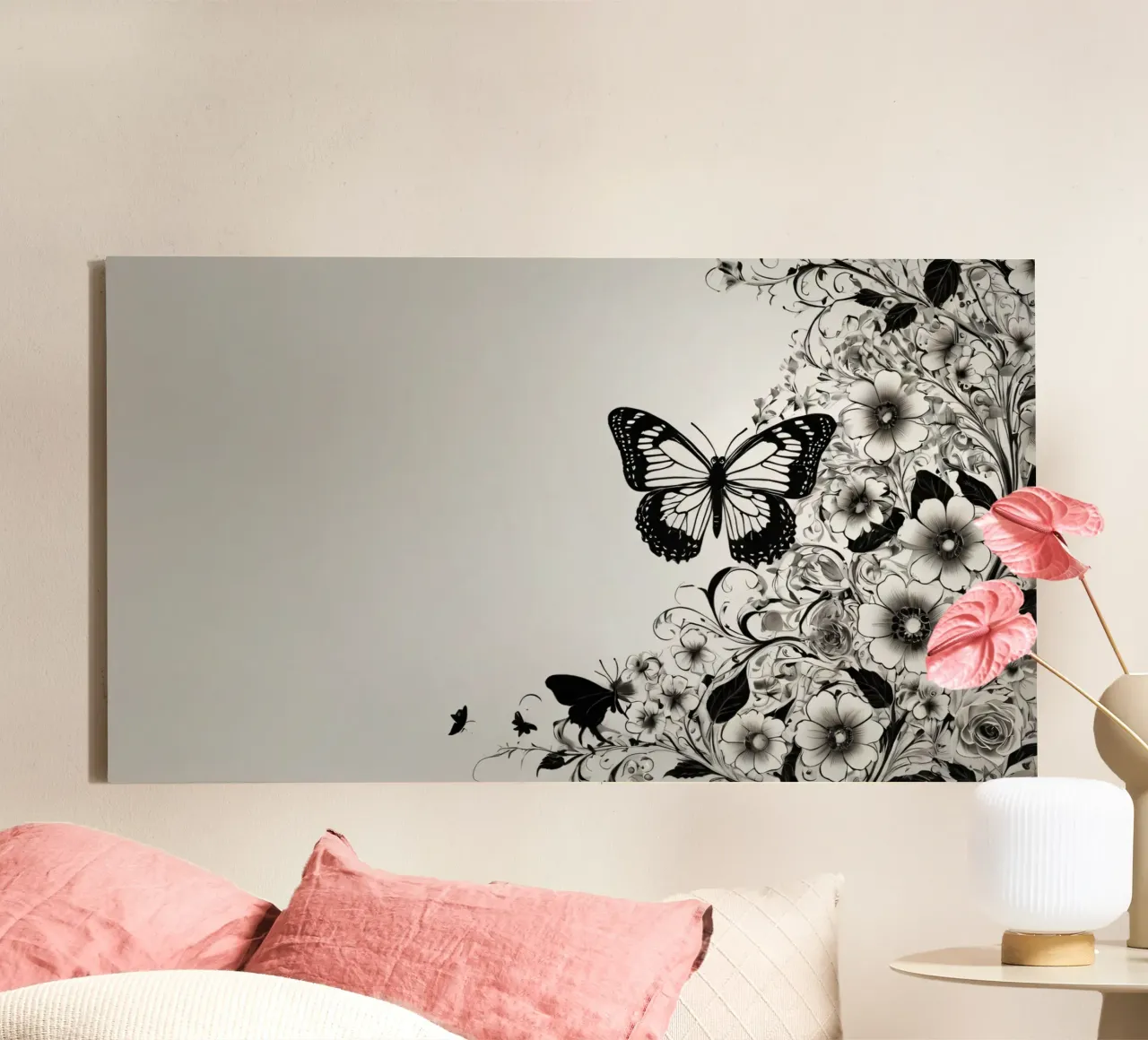 Élégant papillon noir et blanc parmi des fleurs complexes toile avec Caisse américaine de DesignDoodle