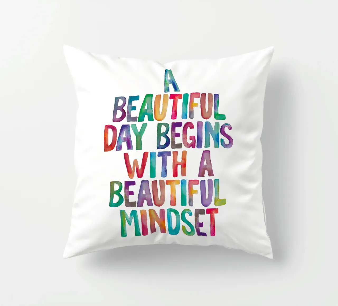 Una bella giornata inizia con una bella mentalità Tipo arcobaleno cuscino da THE MOTIVATED TYPE