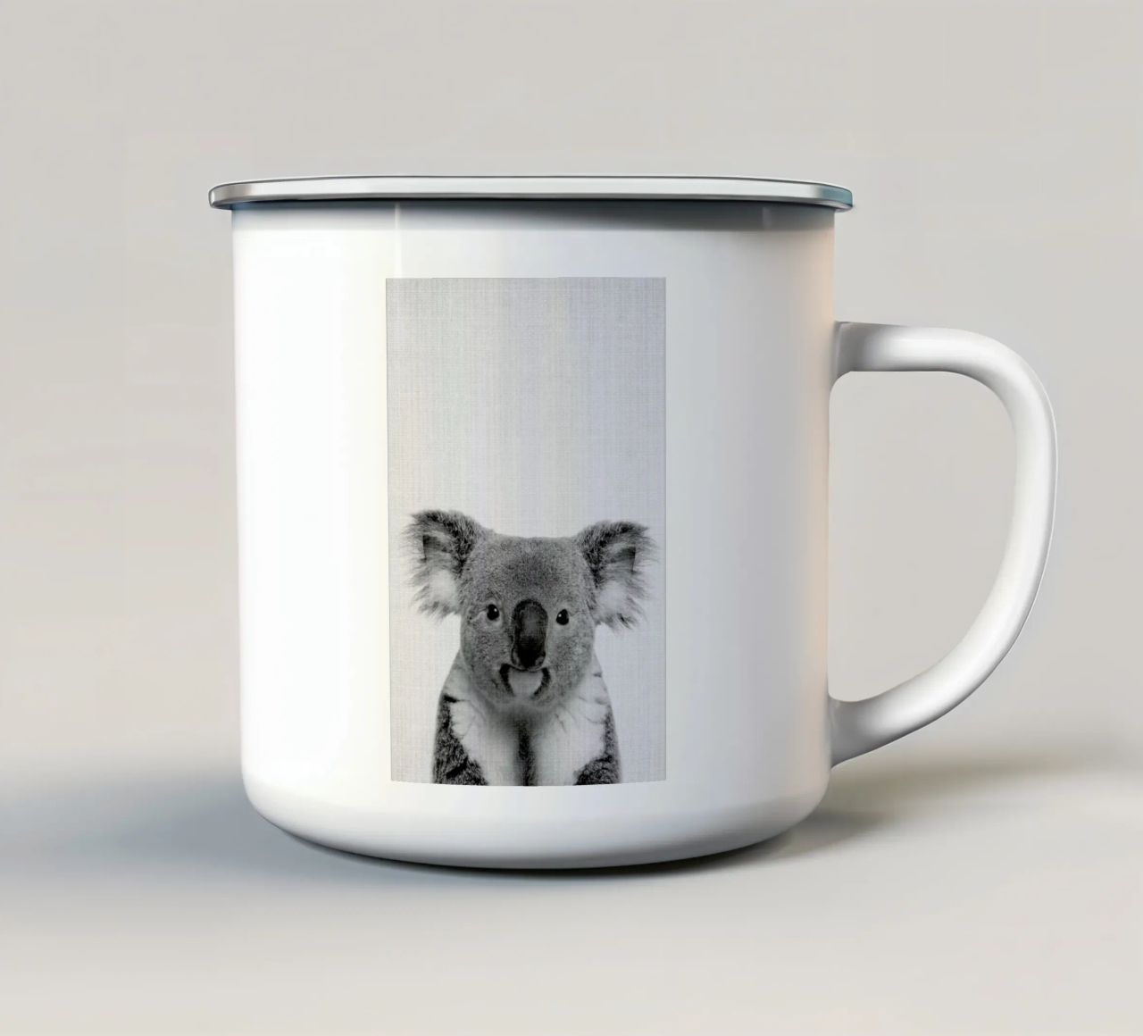 Print 67 tazza in smalto da Lila x Lola
