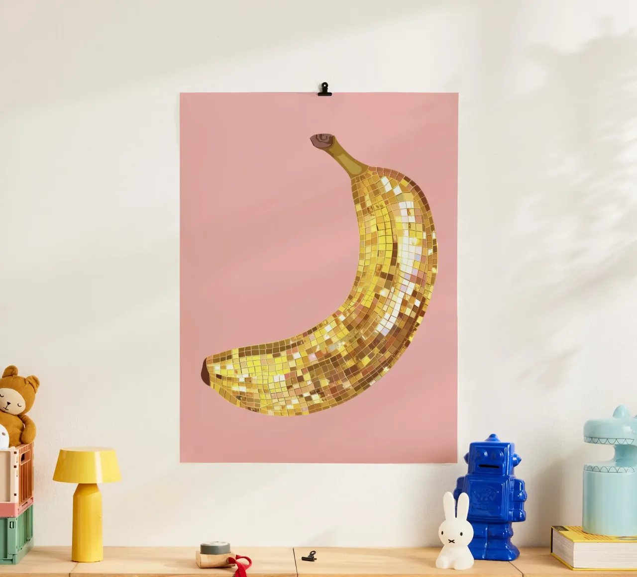 Banana Disco Ball in rosa poster da Peaches Art Prints