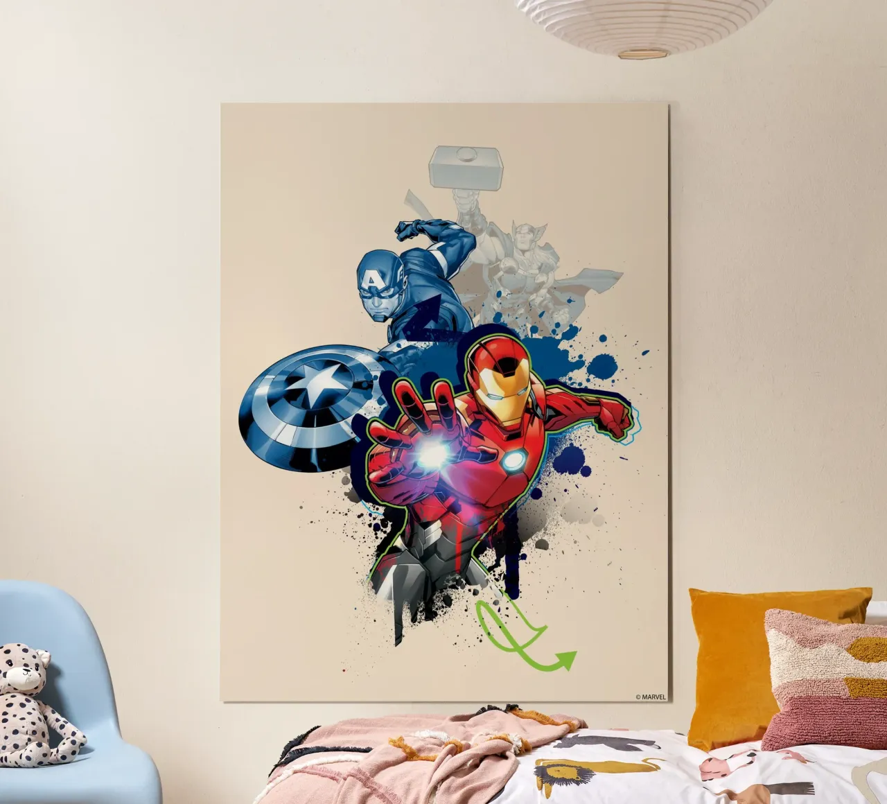 Avengers Power poster con telaio in plastica da MARVEL Designs by JUNIQE