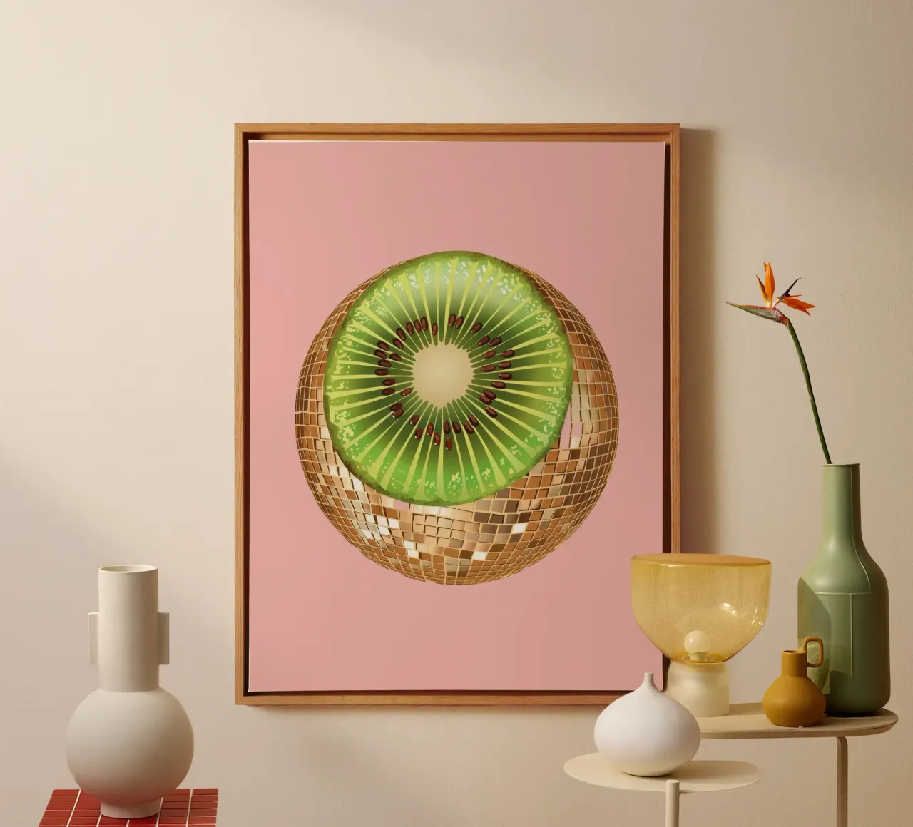 Kiwi, palla da discoteca alla frutta in rosa tela con Cornice a cassetta da Peaches Art Prints