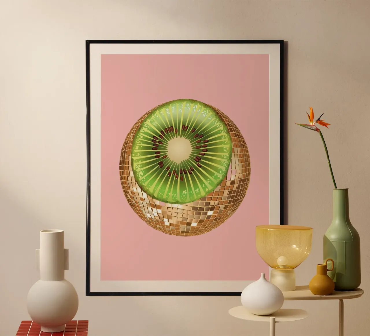 Kiwi, palla da discoteca alla frutta in rosa poster da Peaches Art Prints