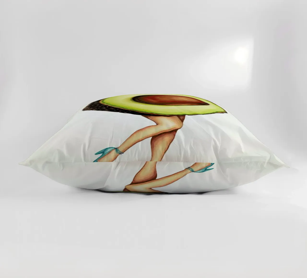 Fruit Stand - Avocado cuscino da Kelly Gilleran