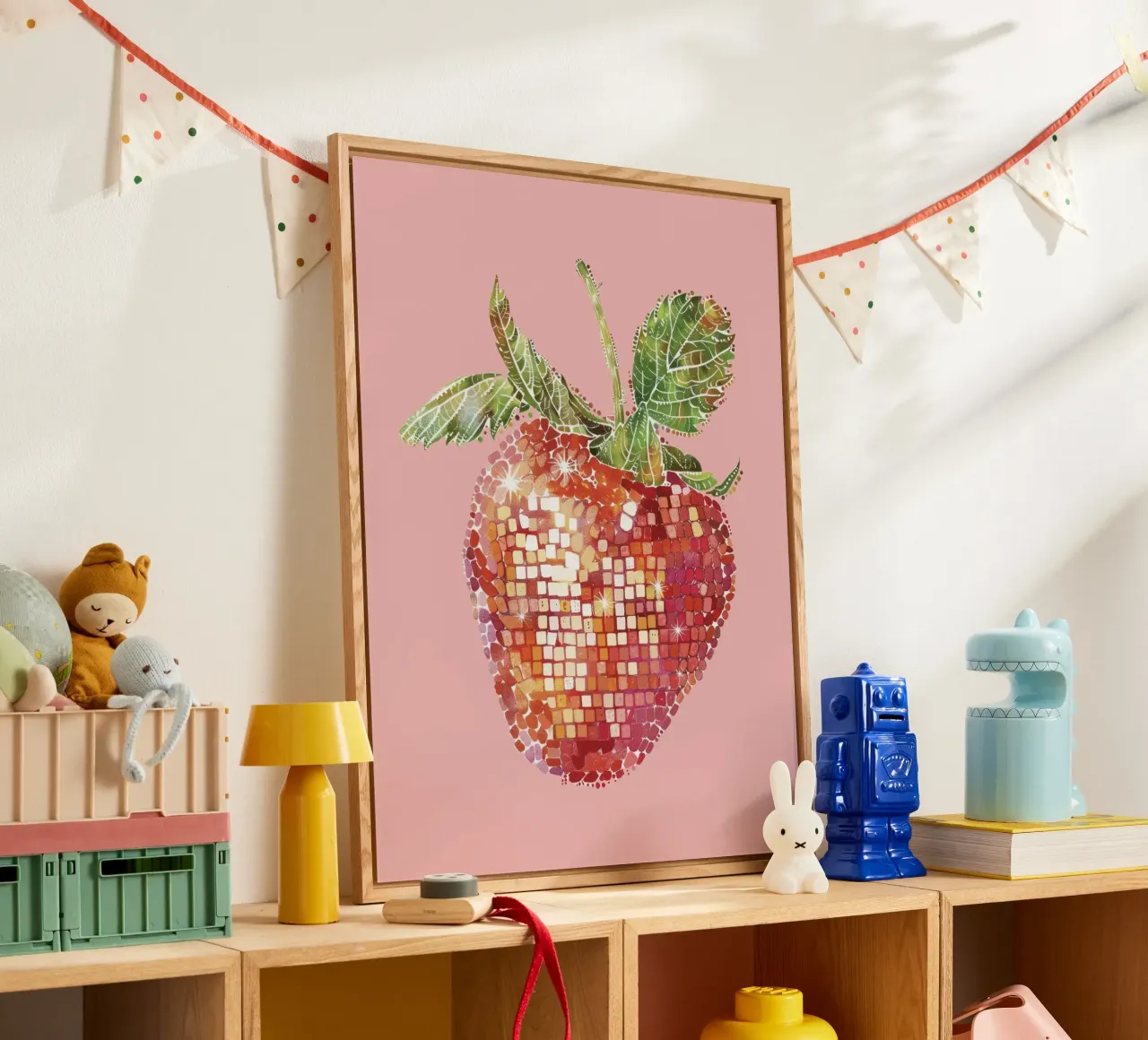 Fragola, Disco Ball in rosa - Frutta plexiglass da Peaches Art Prints