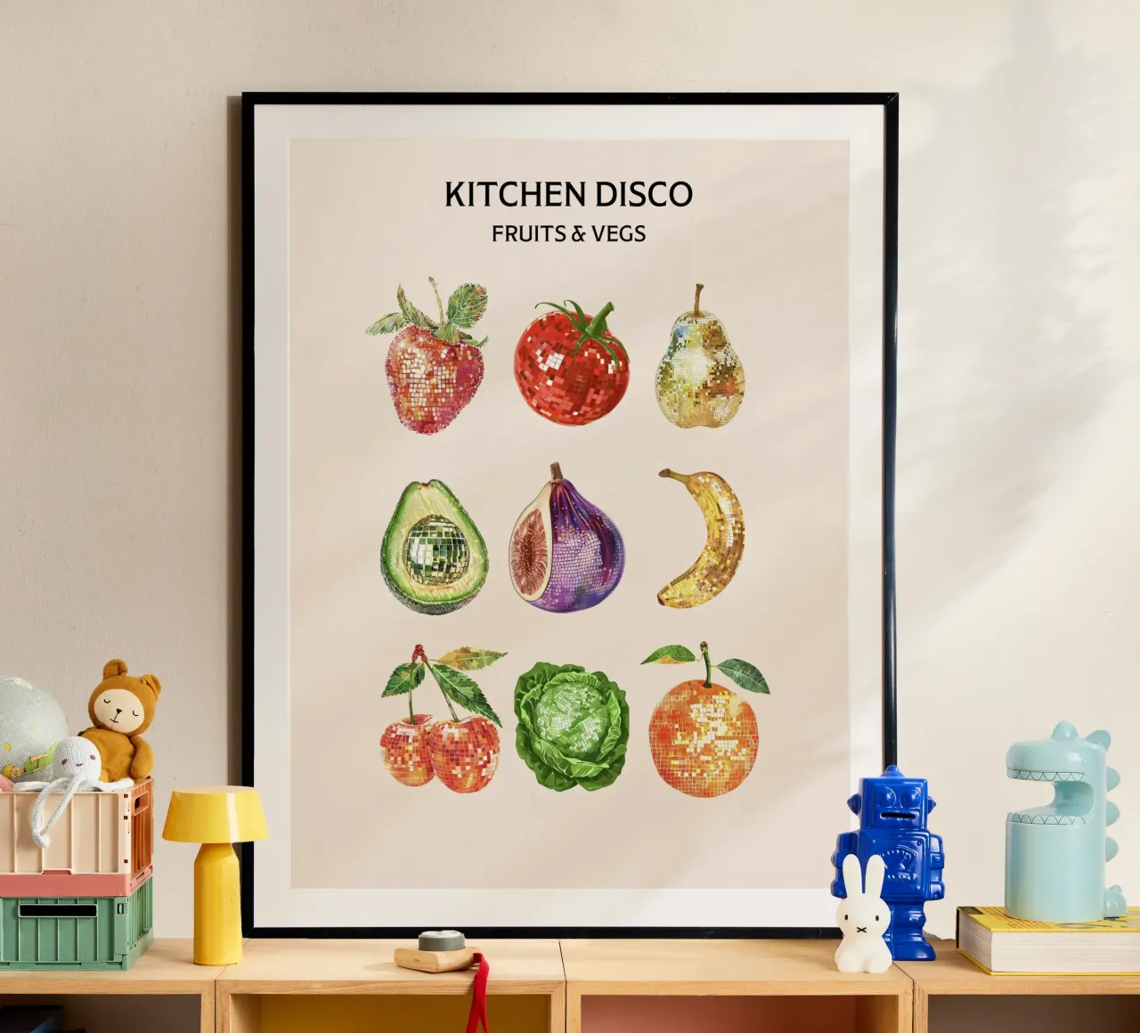 Disco da cucina, Disco Ball Frutta e verdura poster con telaio in alluminio da Peaches Art Prints