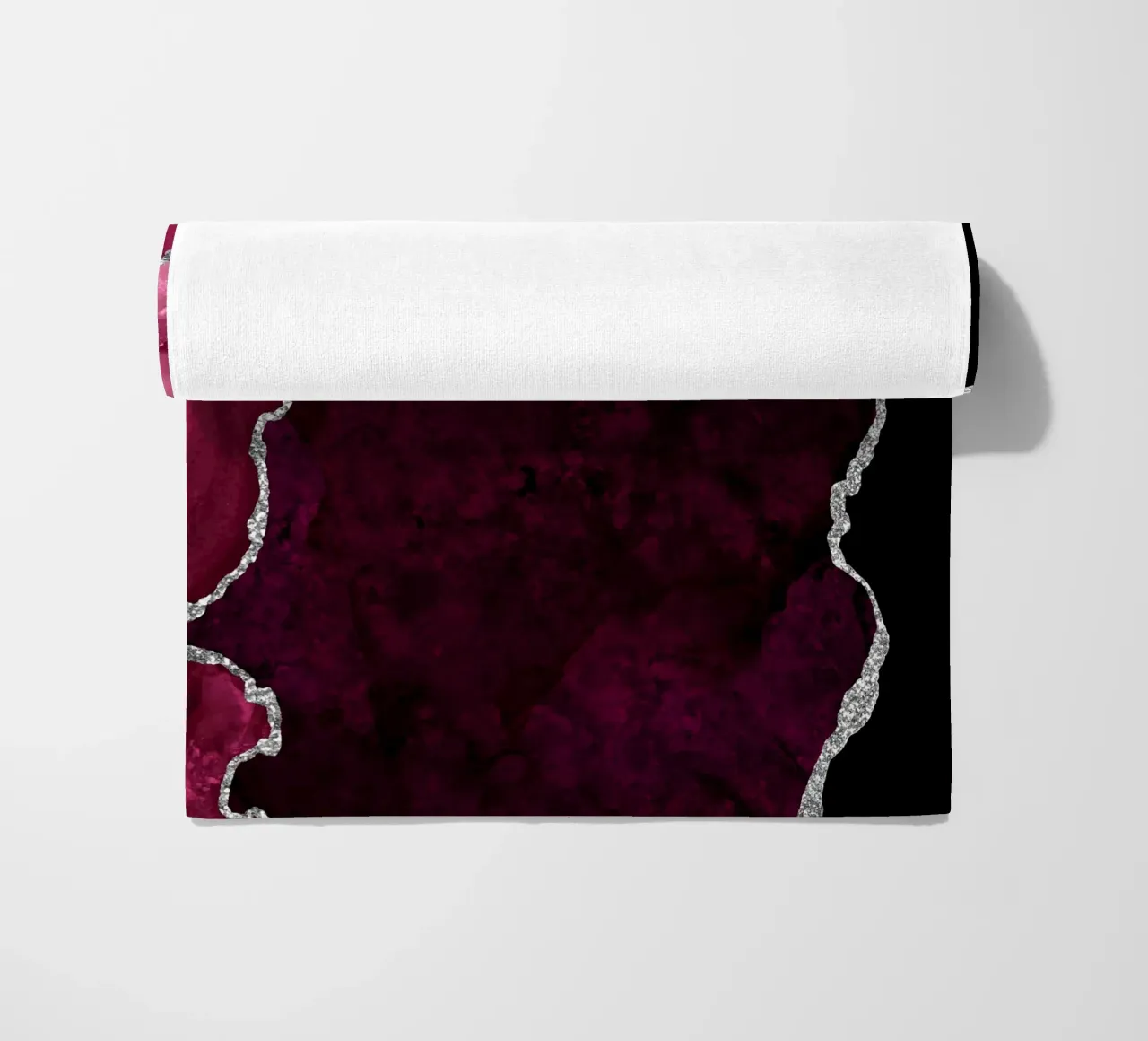 Bourgogne & Agate argentée Texture 01 serviette de plage de Gemstone Textures