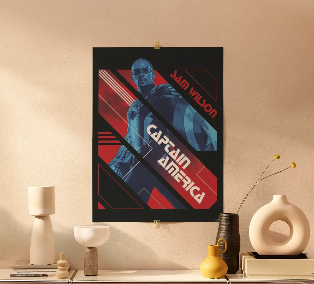 Sam Wilson - Captain America poster con telaio in plastica da MARVEL Designs by JUNIQE