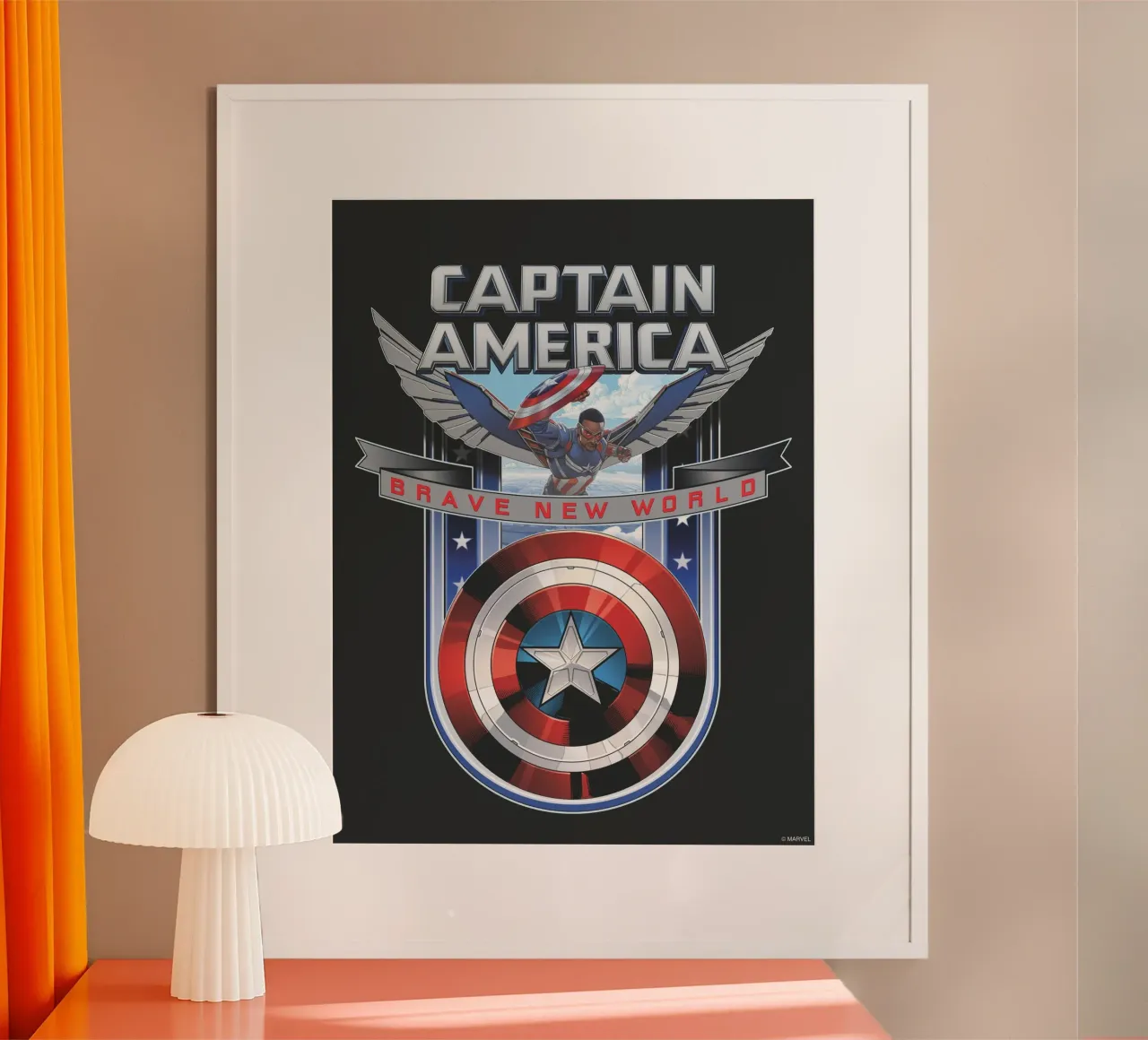 Captain America - Brave New World poster con telaio in alluminio da MARVEL Designs by JUNIQE