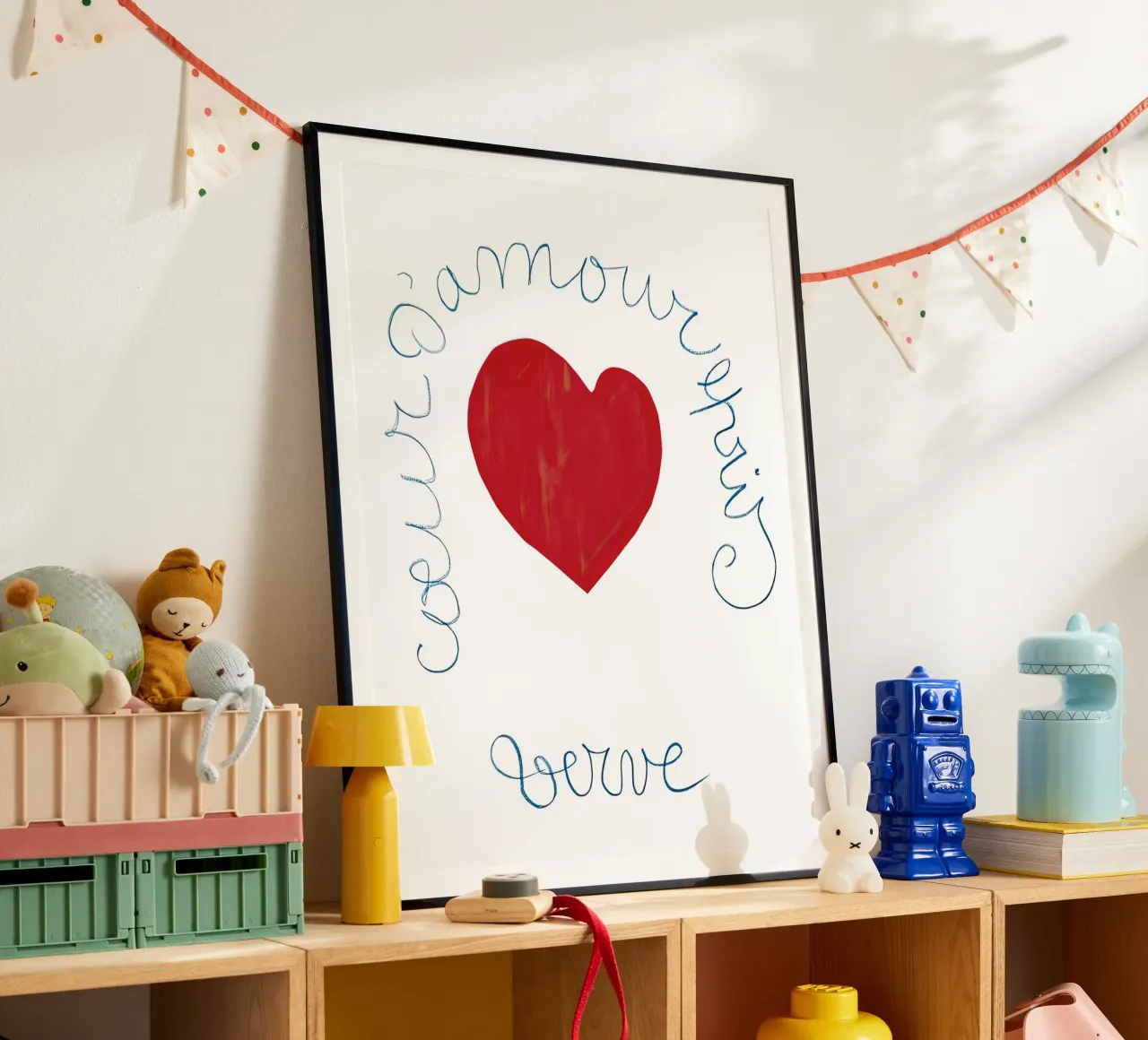 Matisse, Cuore d'amore, poster di San Valentino Bianco poster con telaio in legno da Peaches Art Prints