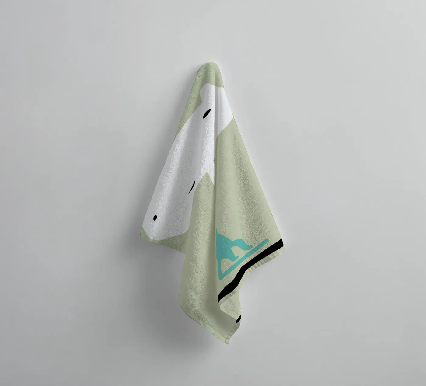 Cat Ghost badhanddoek van Monika Aichele