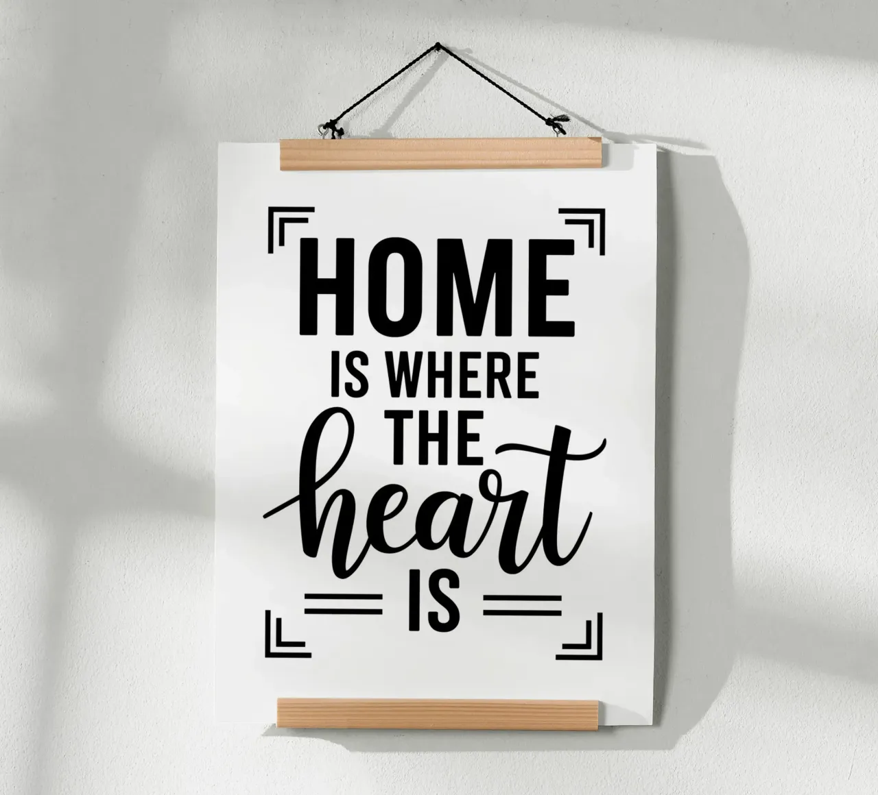 La casa è dove c'è il CUORE. poster con telaio in alluminio da logic