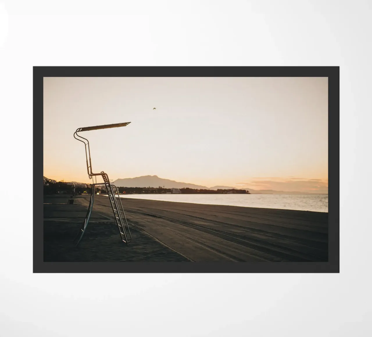Alba sulla spiaggia in Spagna: mattine in Andalusia zerbino da Bold and Retro