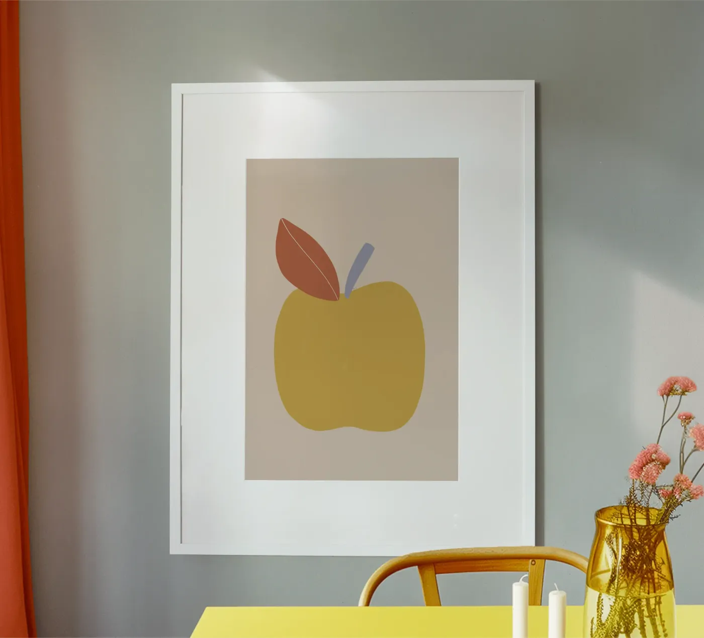Yellow Apple poster da Menina Lisboa