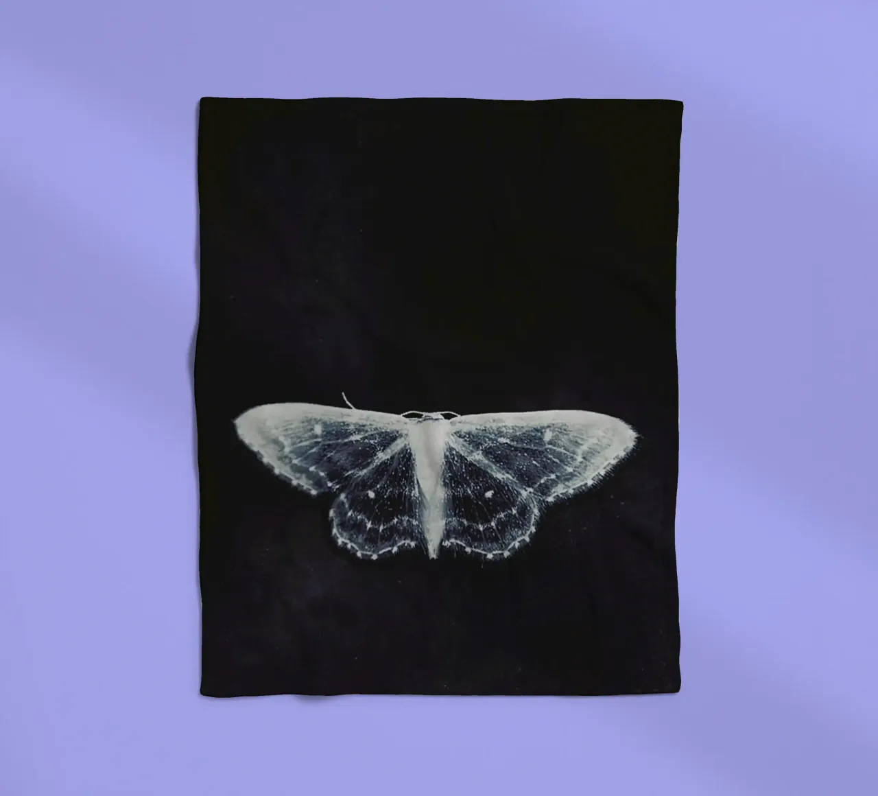 Fragile coperta in pile da Ingrid Beddoes