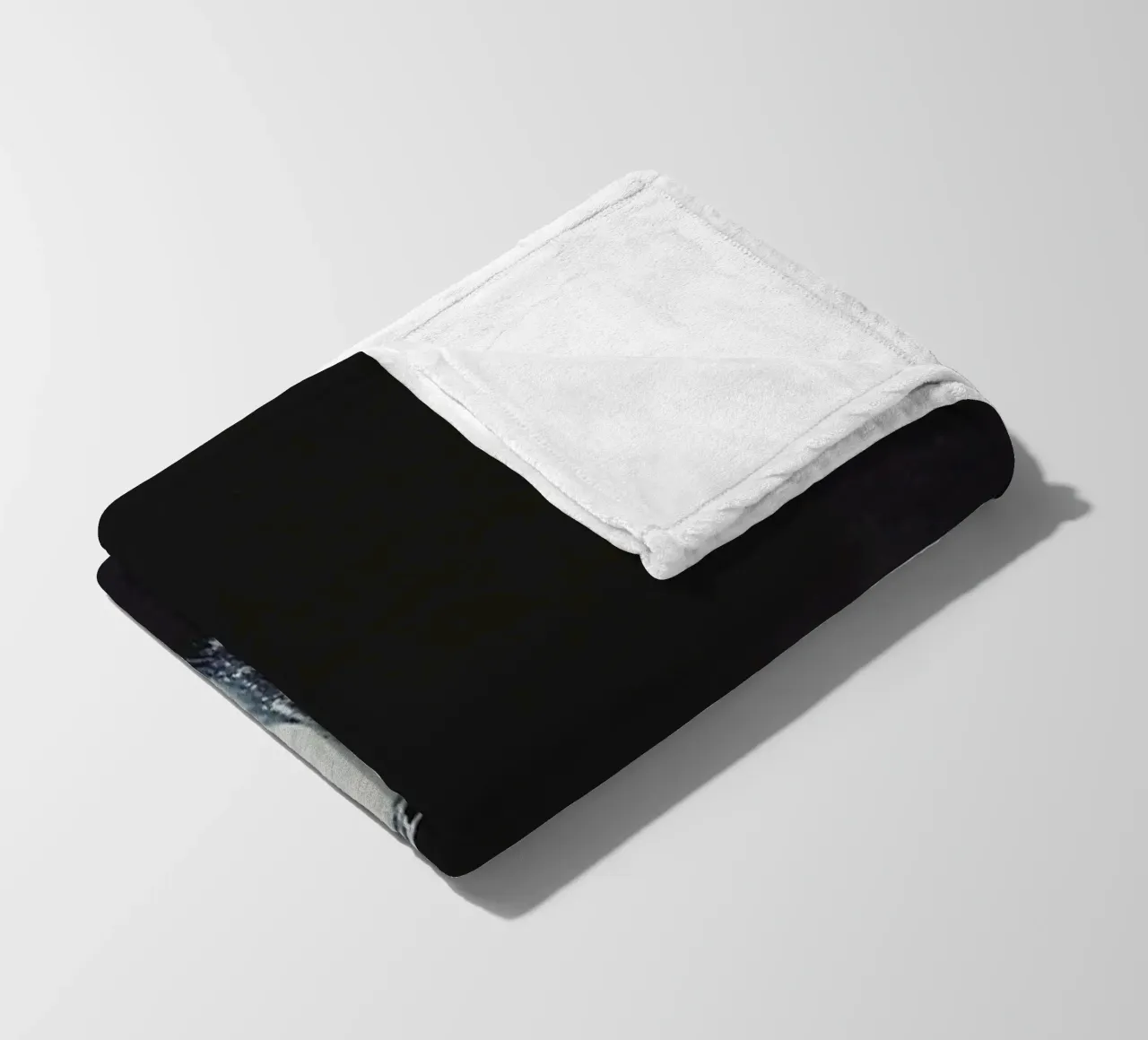 Fragile coperta in pile da Ingrid Beddoes