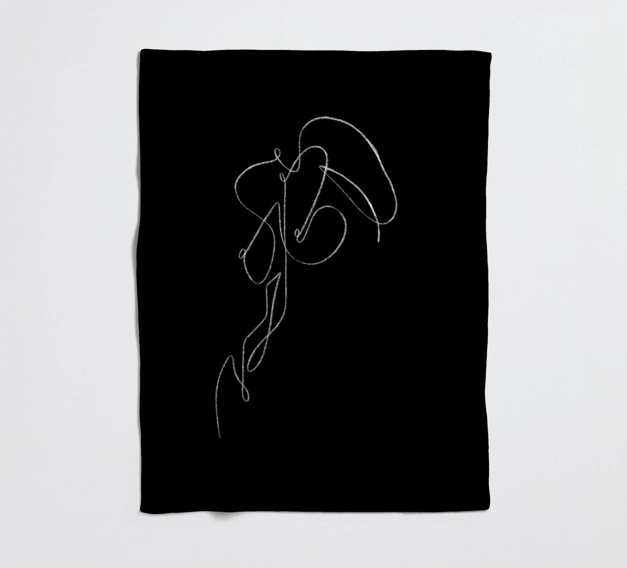 Seductive Lines schwarz Fleecedecke von ArtDesign by KBK