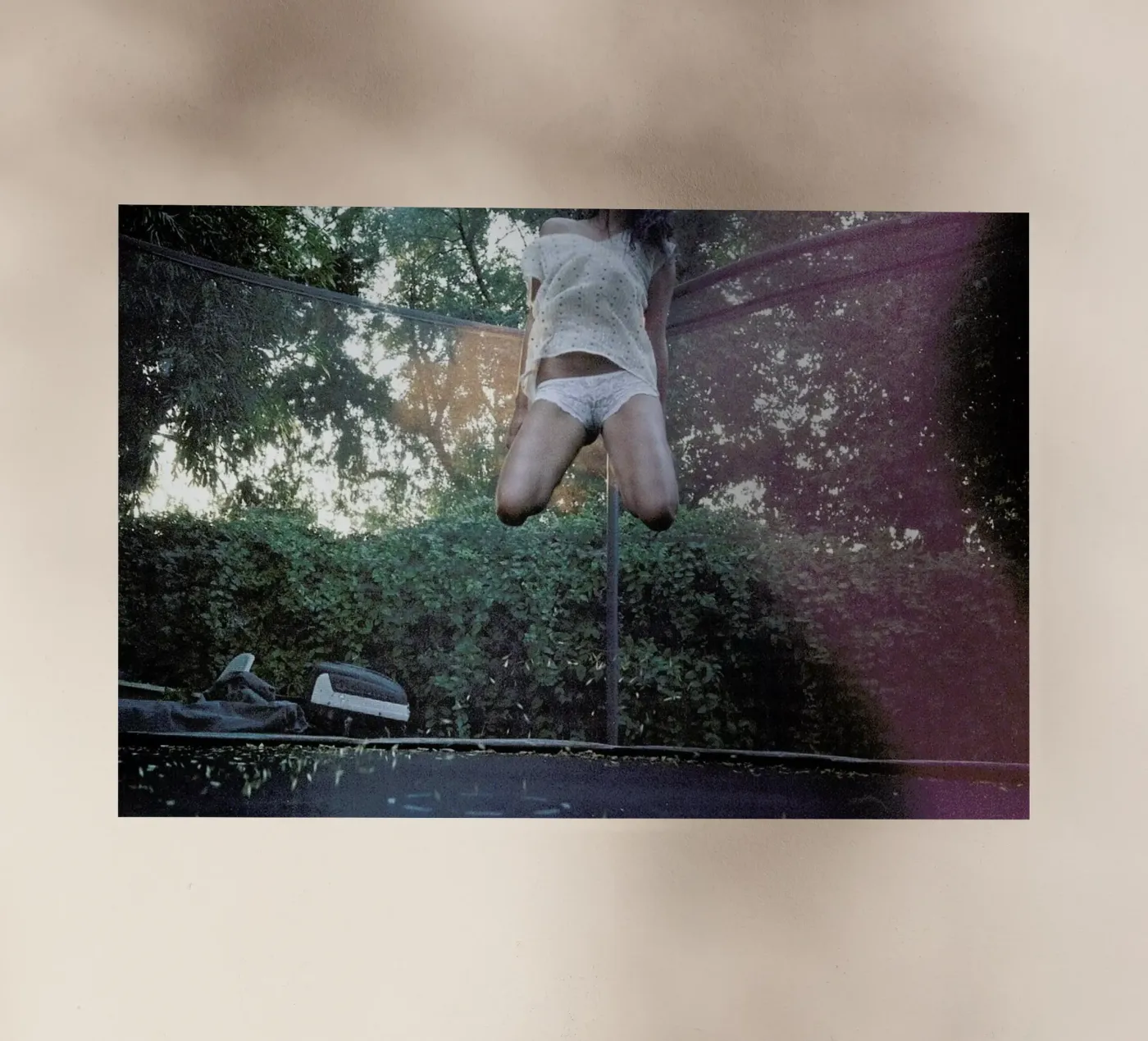 Jump pellicola backlit da Aysha Banos