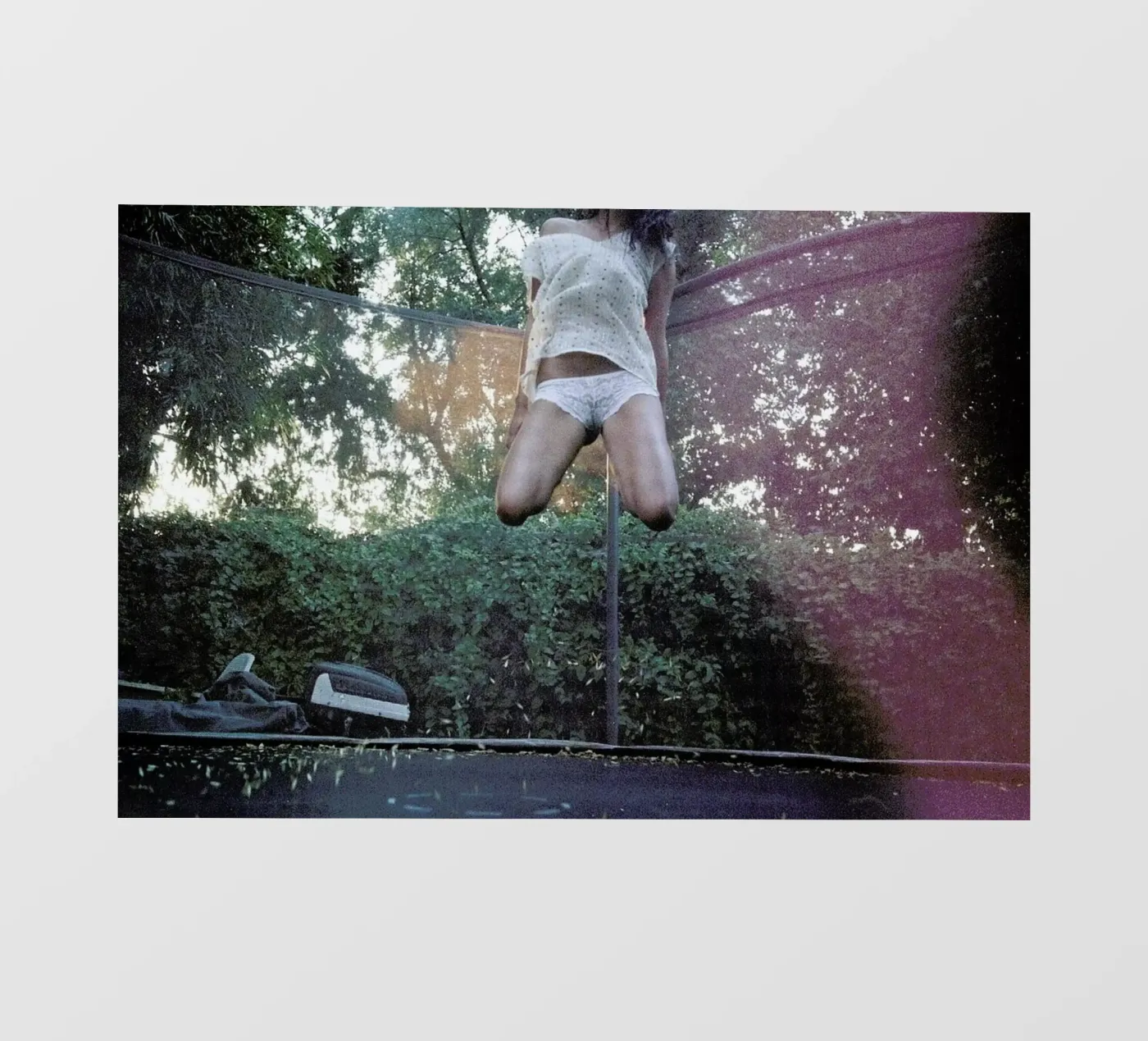 Jump pellicola backlit da Aysha Banos