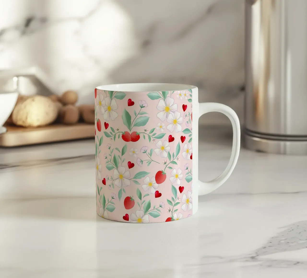 Motivo primaverile di fiori bianchi e fragole. Romantico. tazza in ceramica da CalliLetters
