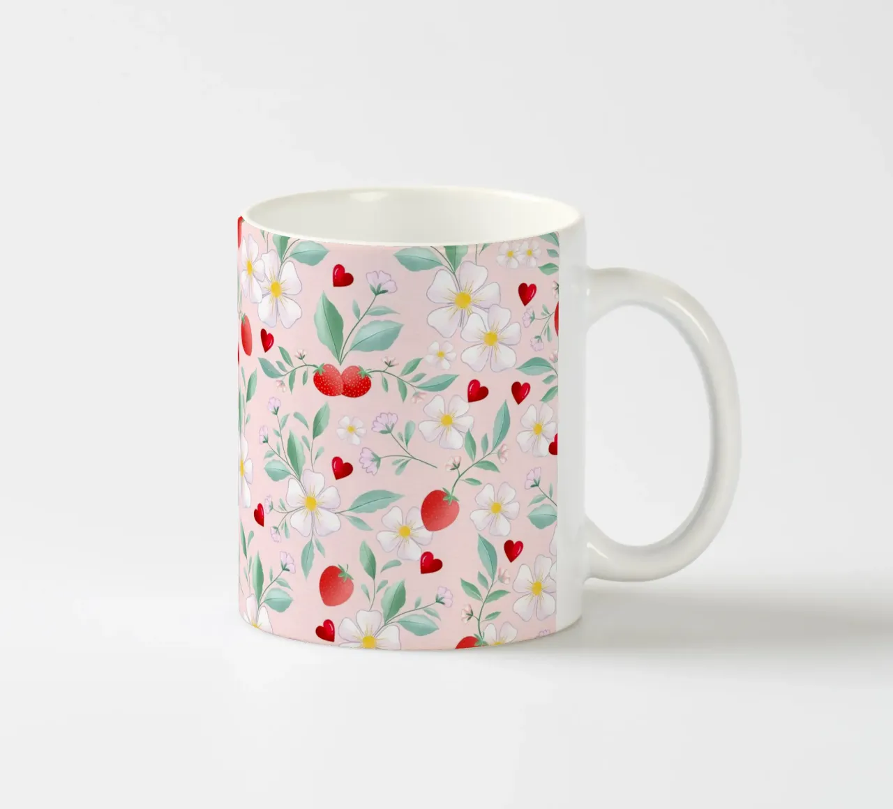 Motivo primaverile di fiori bianchi e fragole. Romantico. tazza in ceramica da CalliLetters