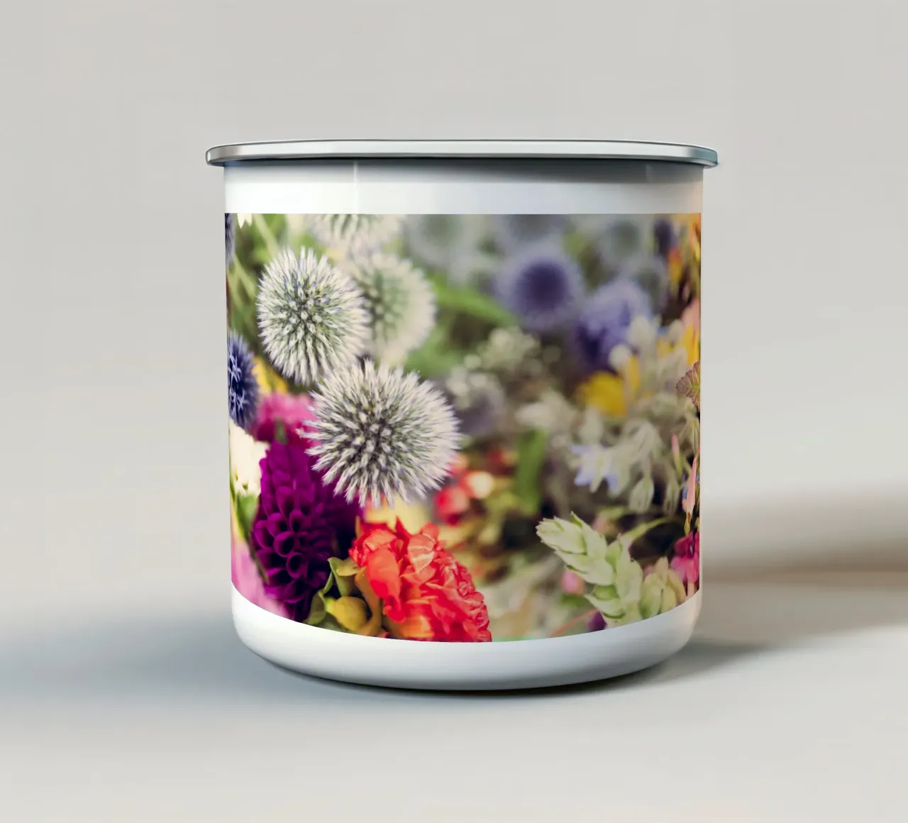 Flowers tazza in smalto da Jonas Klein