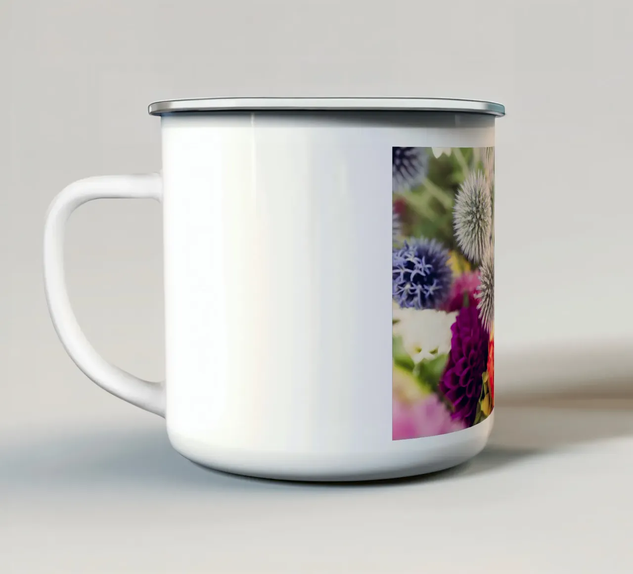 Flowers tazza in smalto da Jonas Klein