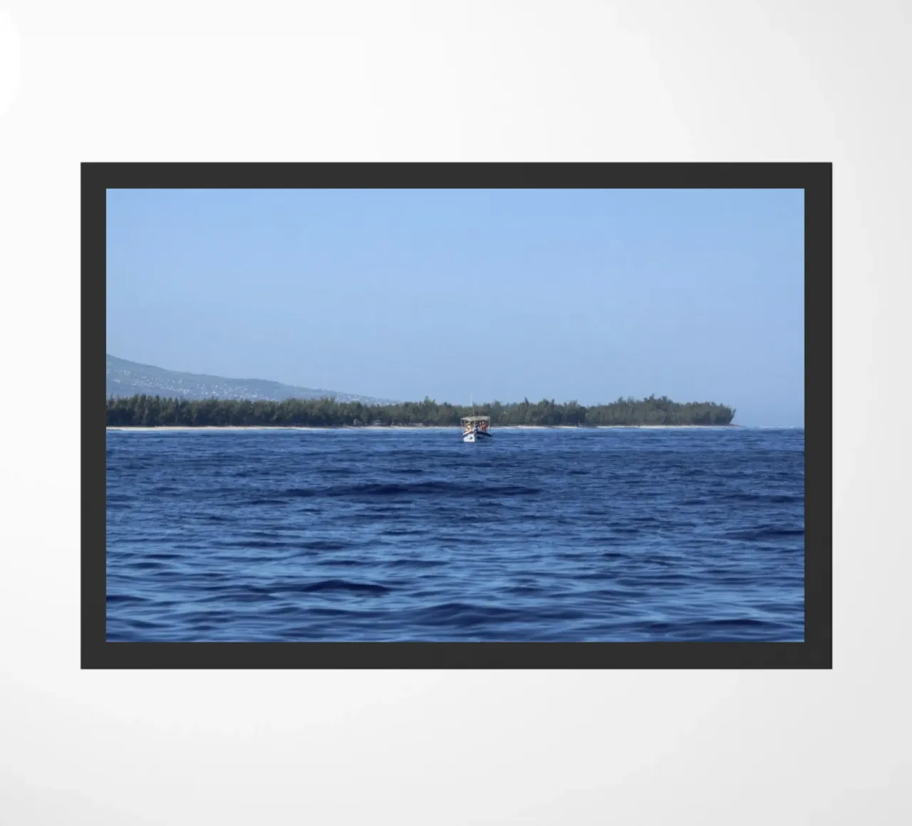 Offshore boat deurmat van Léa Lefebvre Photography